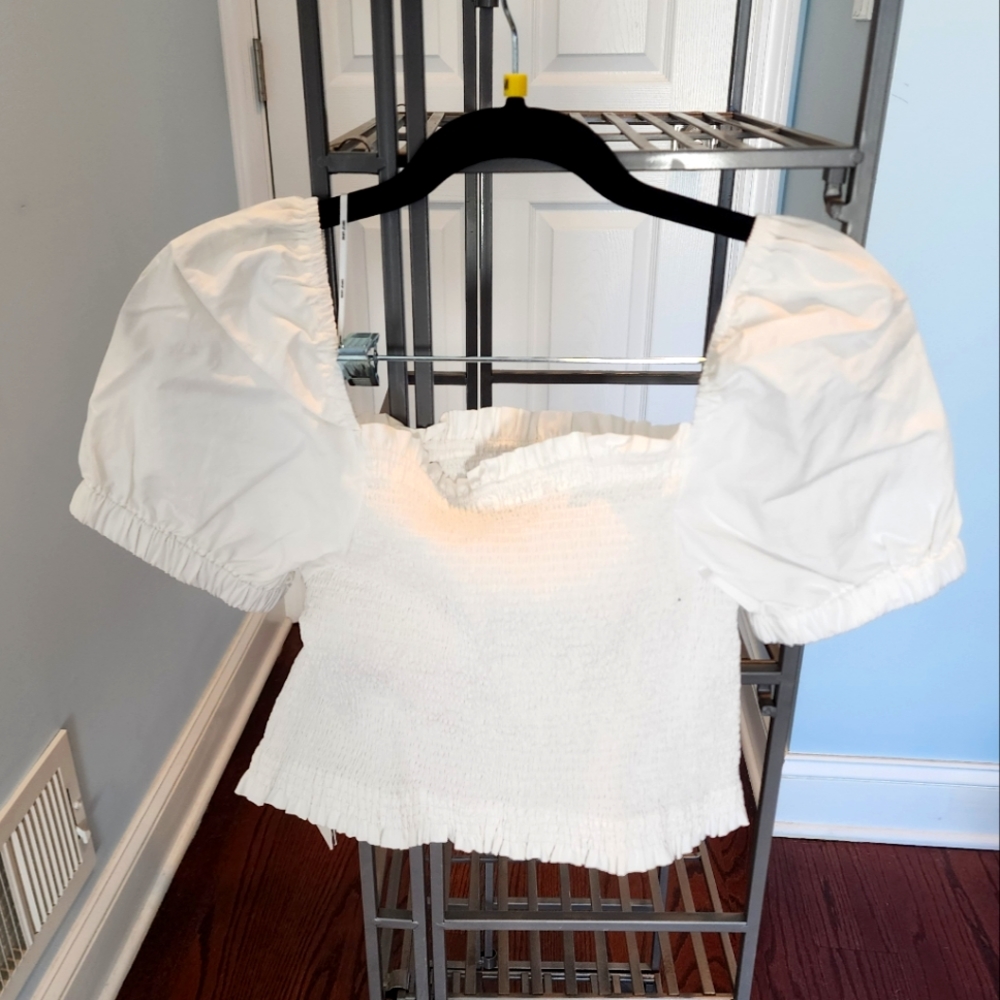 Smocked Puff Sleeve Short Sleeve Top NWT